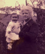 Alice Polding and grand-daughter Jill